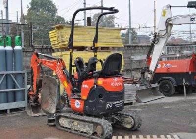 Miniescavatore KUBOTA U10 3